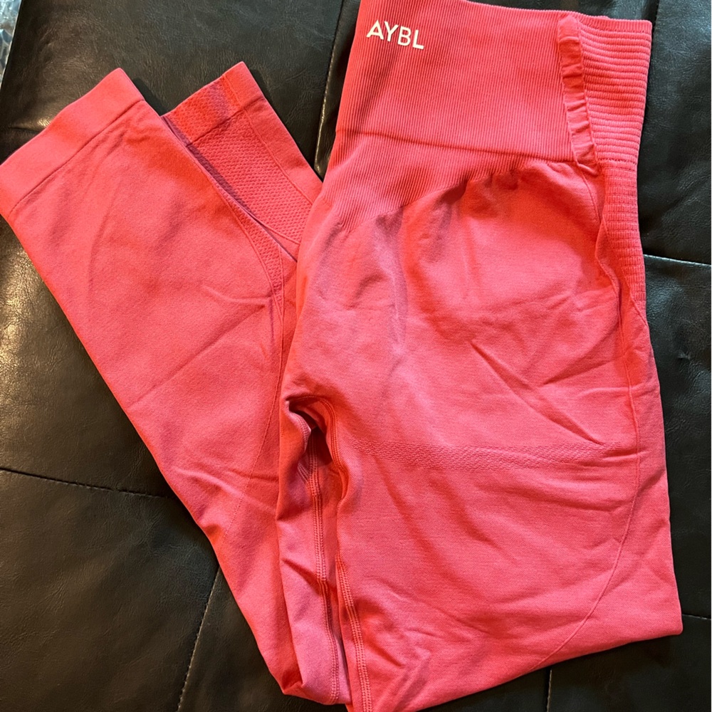 AYBL Pink Seamless Leggings for Performance